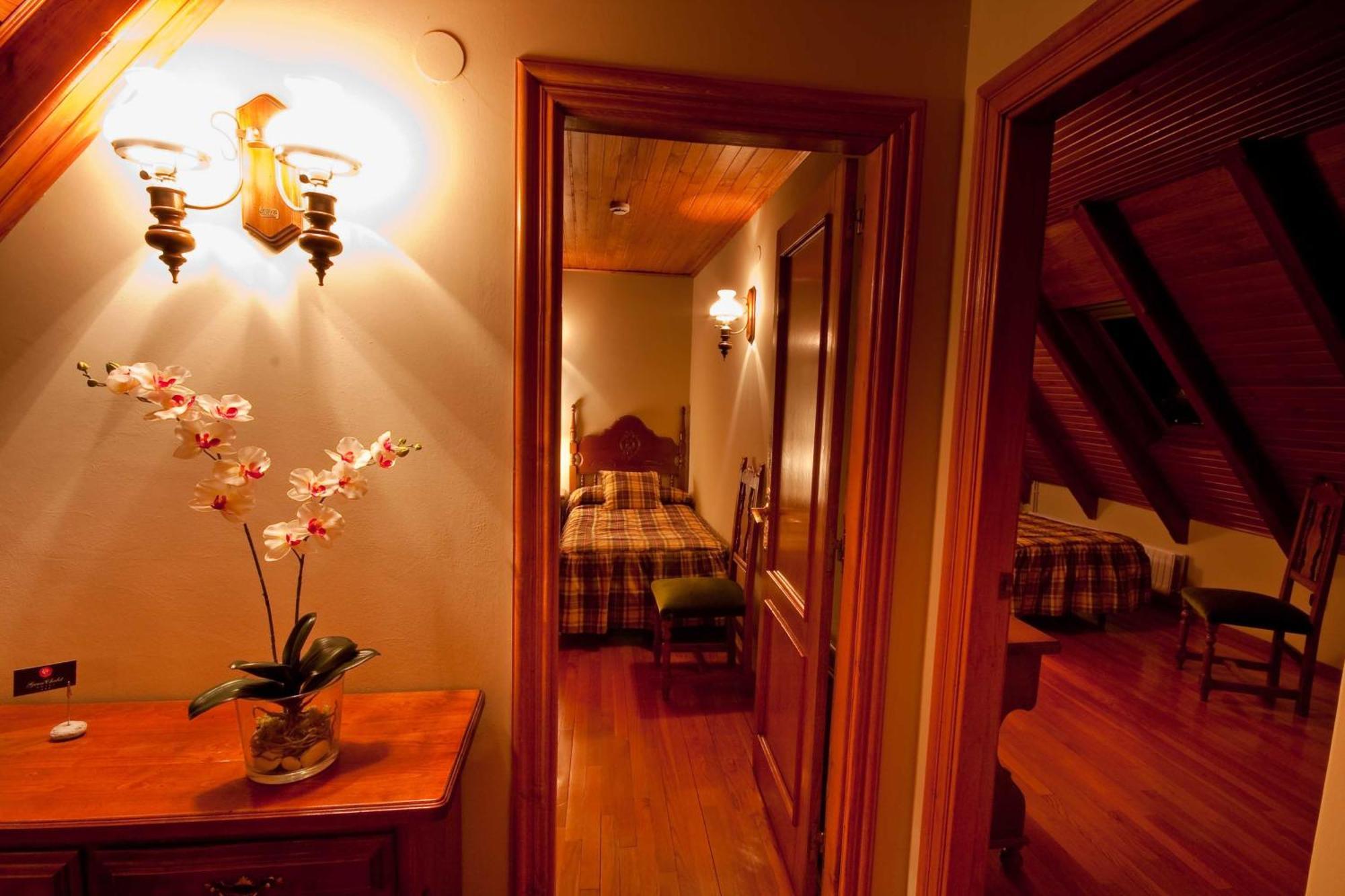 Gran Chalet Hotel & Petit Spa Vielha e Mijaran Zimmer foto